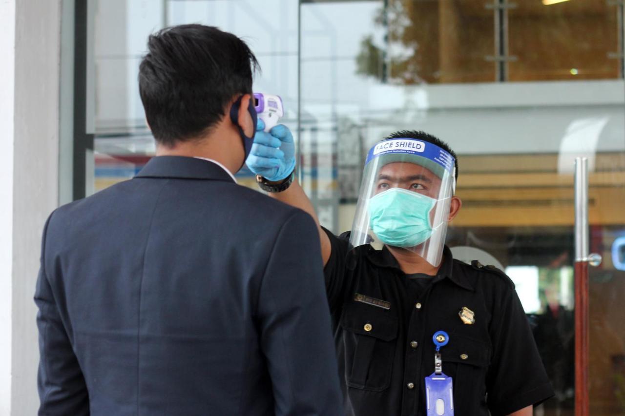 Hotel Dafam Pekanbaru Eksteriør bilde
