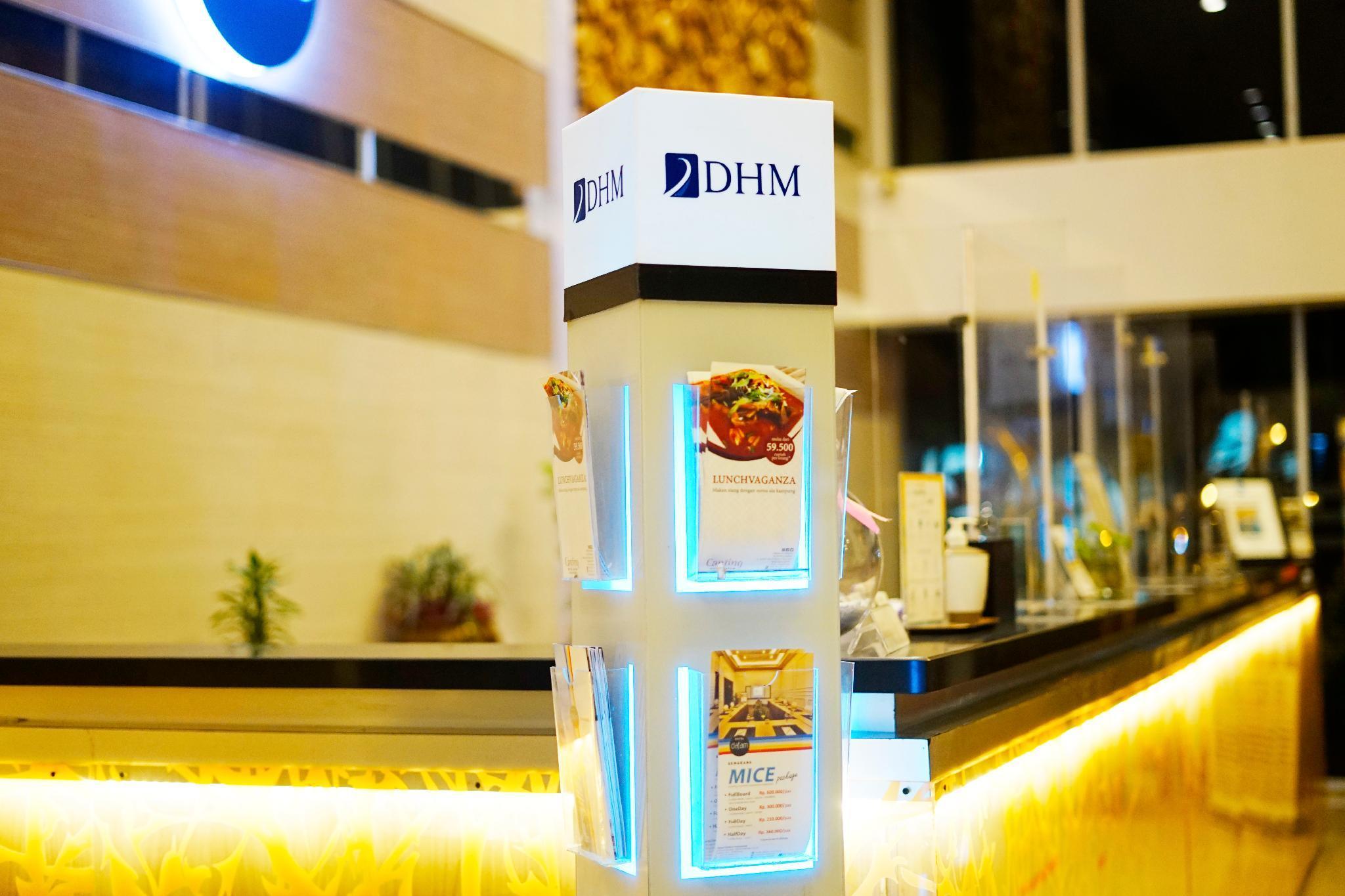 Hotel Dafam Pekanbaru Eksteriør bilde
