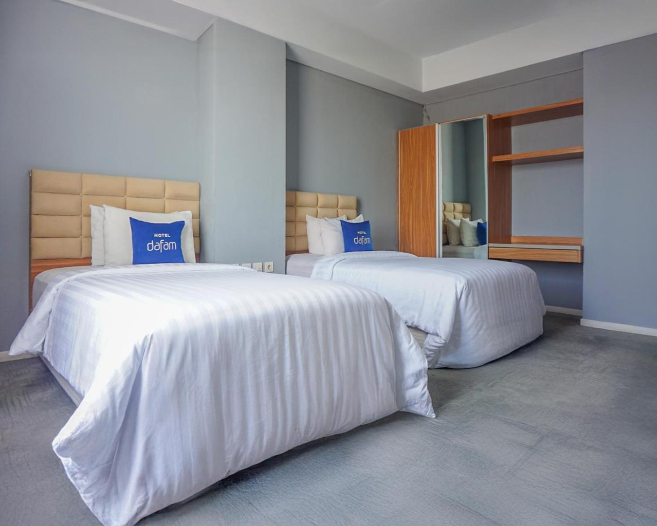 Hotel Dafam Pekanbaru Eksteriør bilde